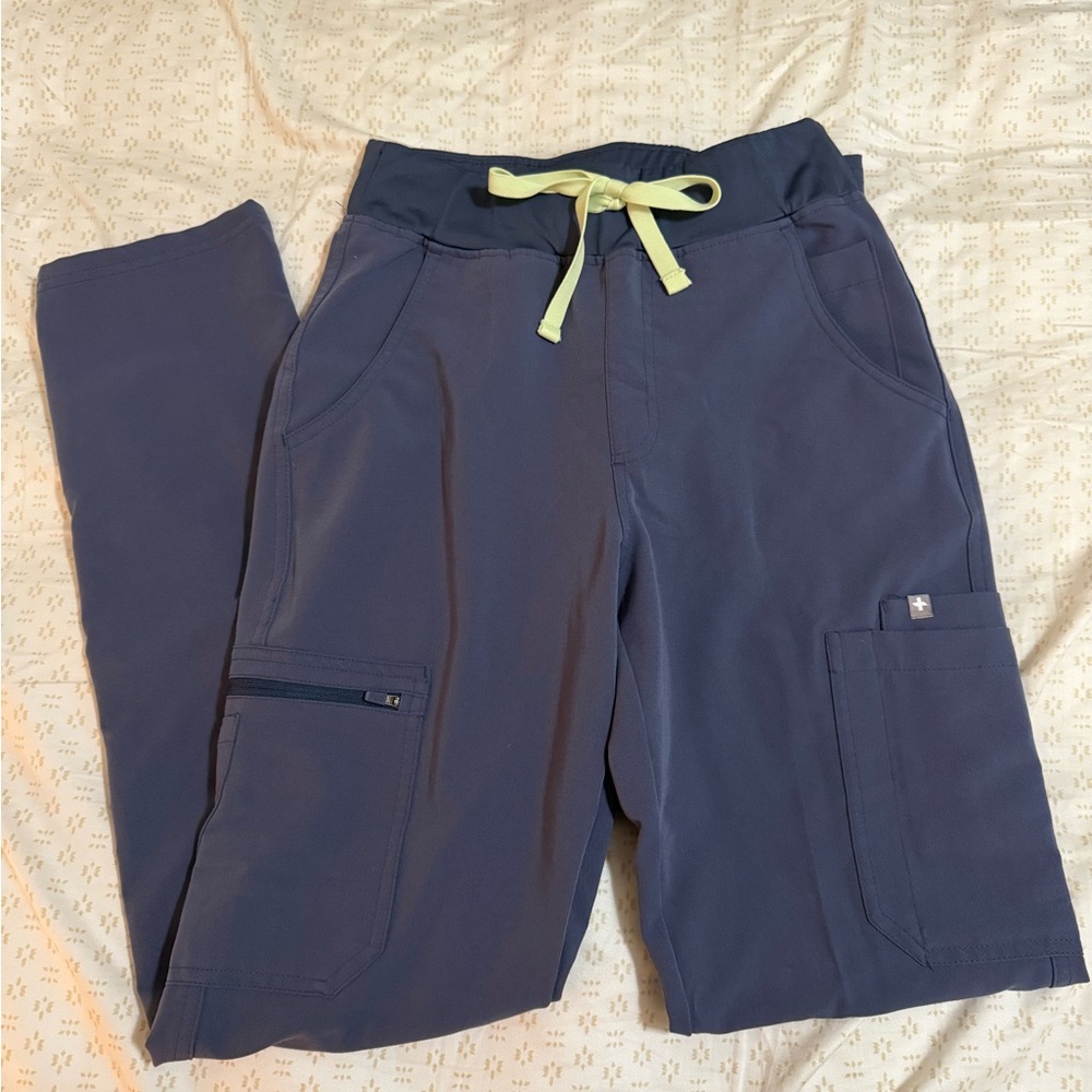 Figs Women’s Space Navy Yola High Waisted Tall Skinny Scrub Pants (XS Tall)